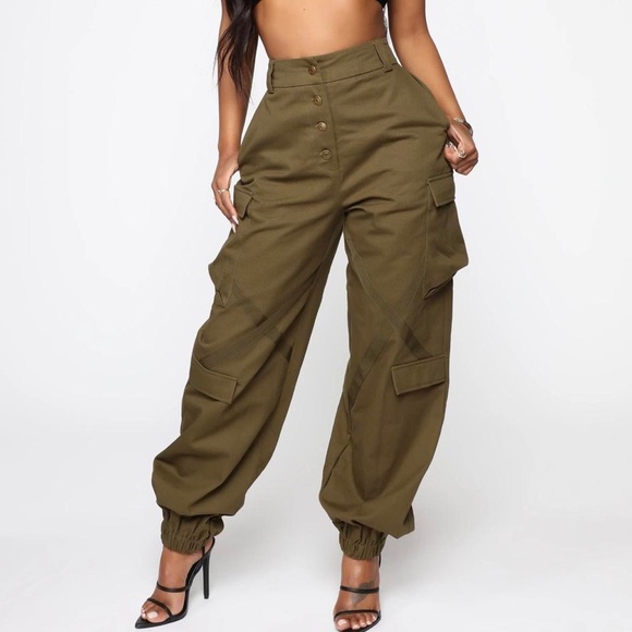 NWT Cargo Jogger - Picture 3 of 12